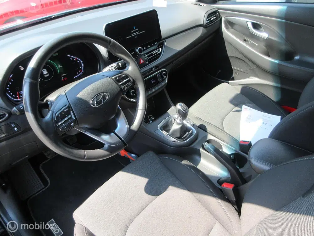 Hyundai i30 1.0 T-GDi MHEV Comfort Smart 73dkm Camera uit 2023, foto 14