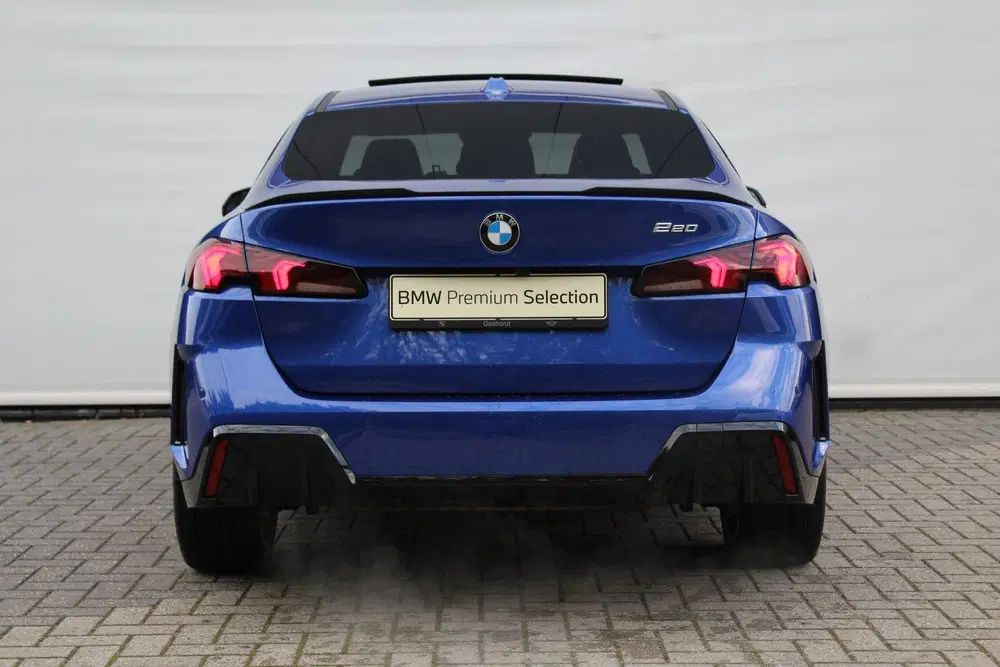 BMW 2-serie Coupé 220 M Sport Automaat uit 2026, foto 6