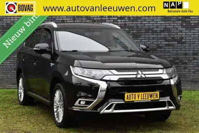 Mitsubishi Outlander 2.4 PHEV Diamand Edition 360º CAMERA uit 2020