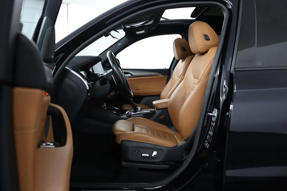 BMW X3 xDrive20i High Executive Edition M-Sportpa uit 2020, foto 14