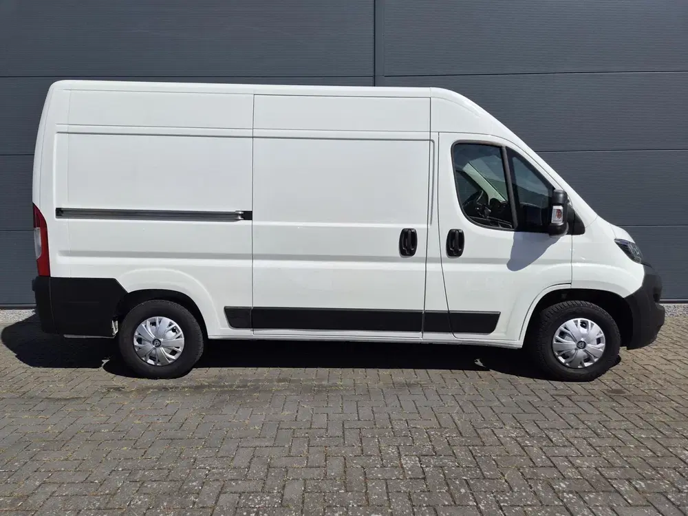 Peugeot Boxer 2.2 HDi L2H2 Airco Camera Navi 2x Schuifde uit 2020, foto 7