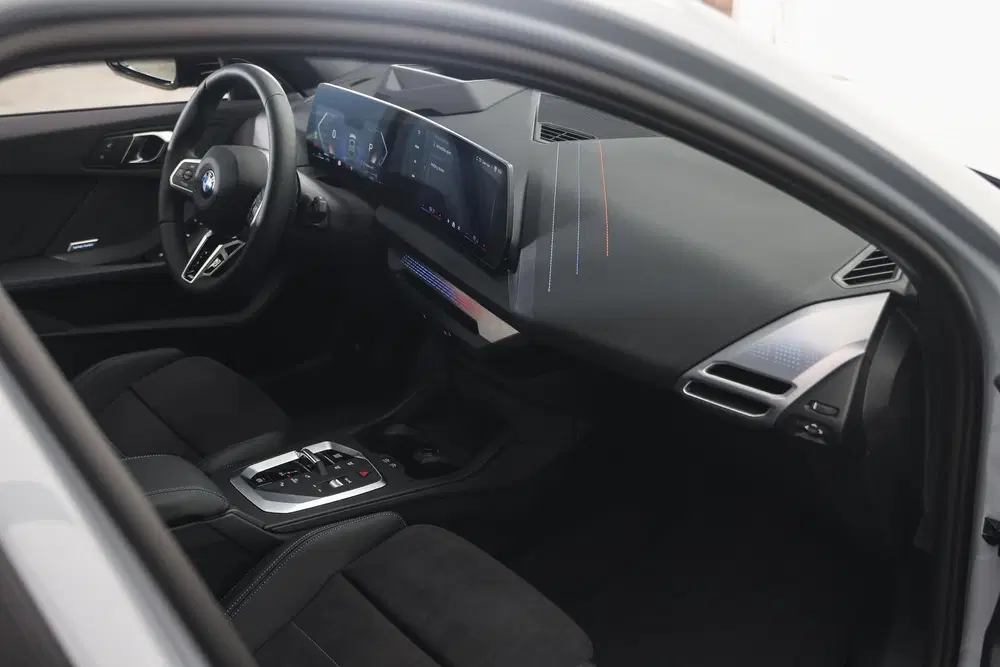 BMW 1-serie 120 M Sport Automaat uit 2026, foto 11