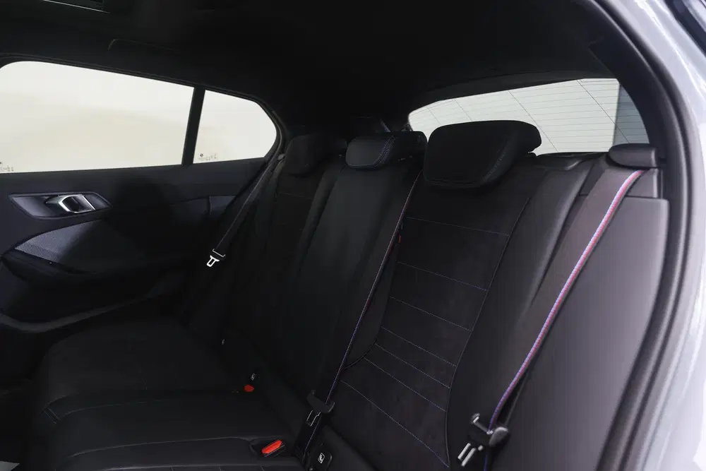 BMW 1-serie 120 M Sport Automaat uit 2026, foto 12