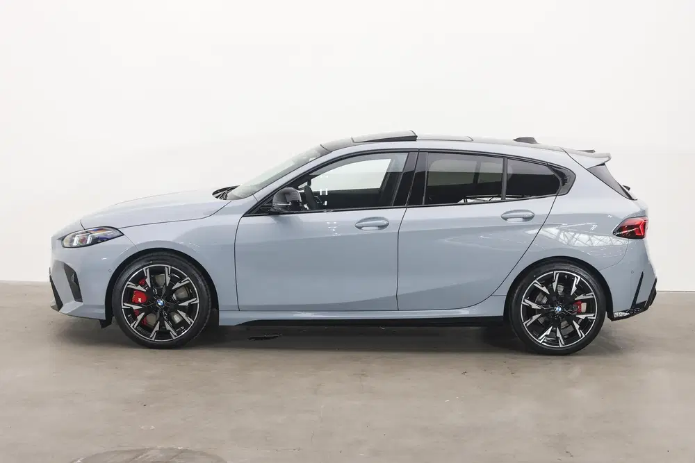BMW 1-serie 120 M Sport Automaat uit 2026, foto 8