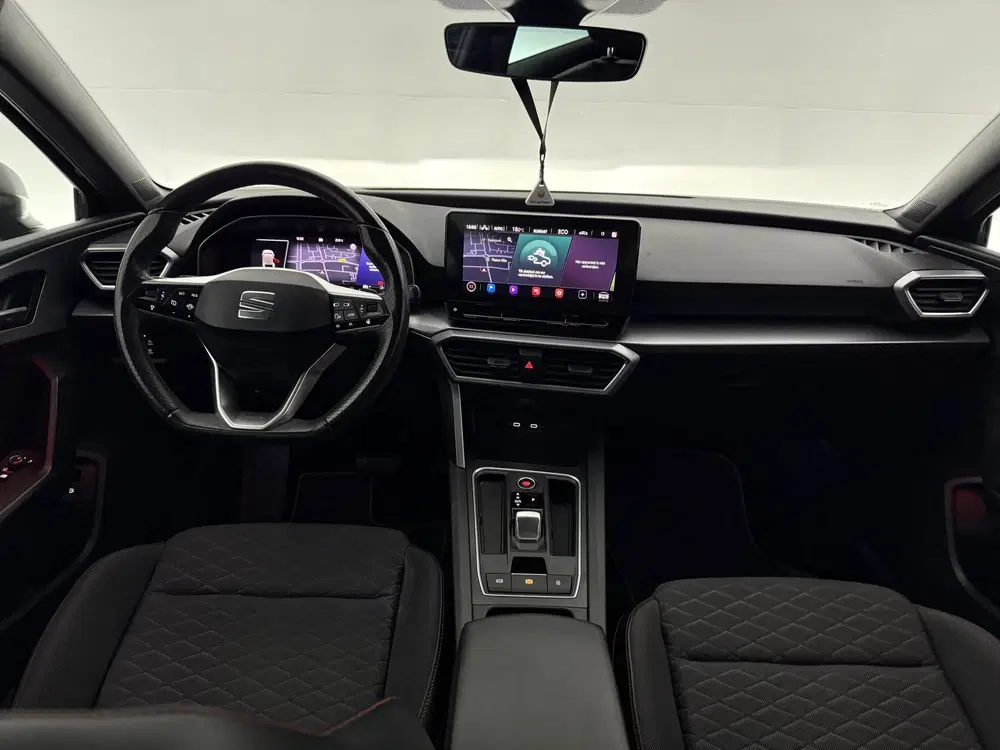 SEAT Leon 1.4 TSI eHybrid PHEV FR Business Intense uit 2021, foto 2