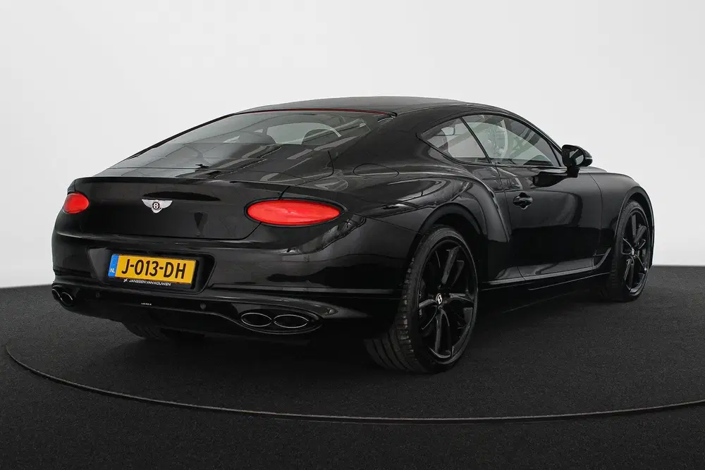 Bentley Continental GT 4.0 V8 uit 2020, foto 3
