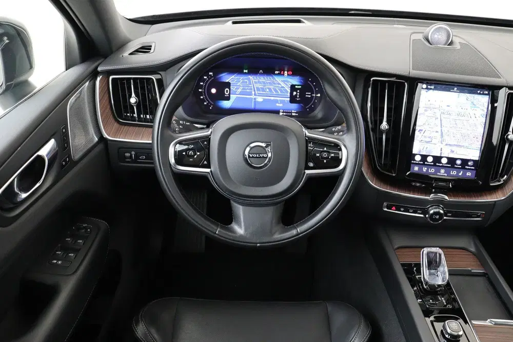 Volvo XC60 T6 PLUG-IN HYBRID AWD INSCRIPTION *VOL * uit 2021, foto 2