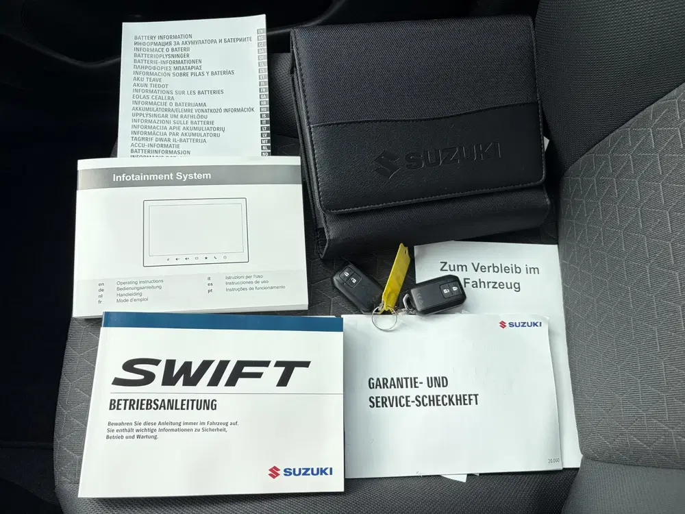 Suzuki Swift 1.2 Select Smart Hybrid uit 2026, foto 5