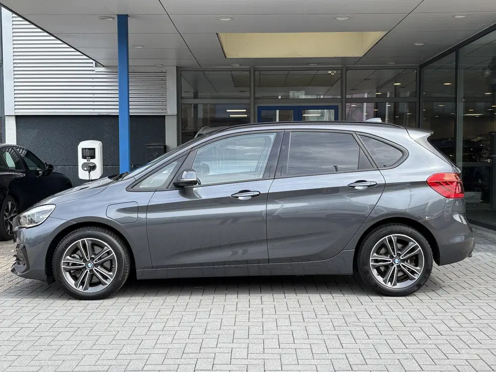 BMW 2-serie Active Tourer 225xe iPerformance Executive uit 2020, foto 12