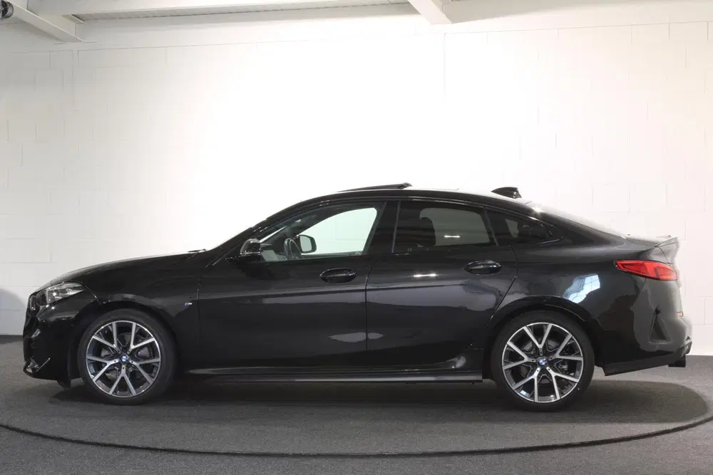 BMW 2-serie 2-serie Gran Coupé 218i uit 2024, foto 4