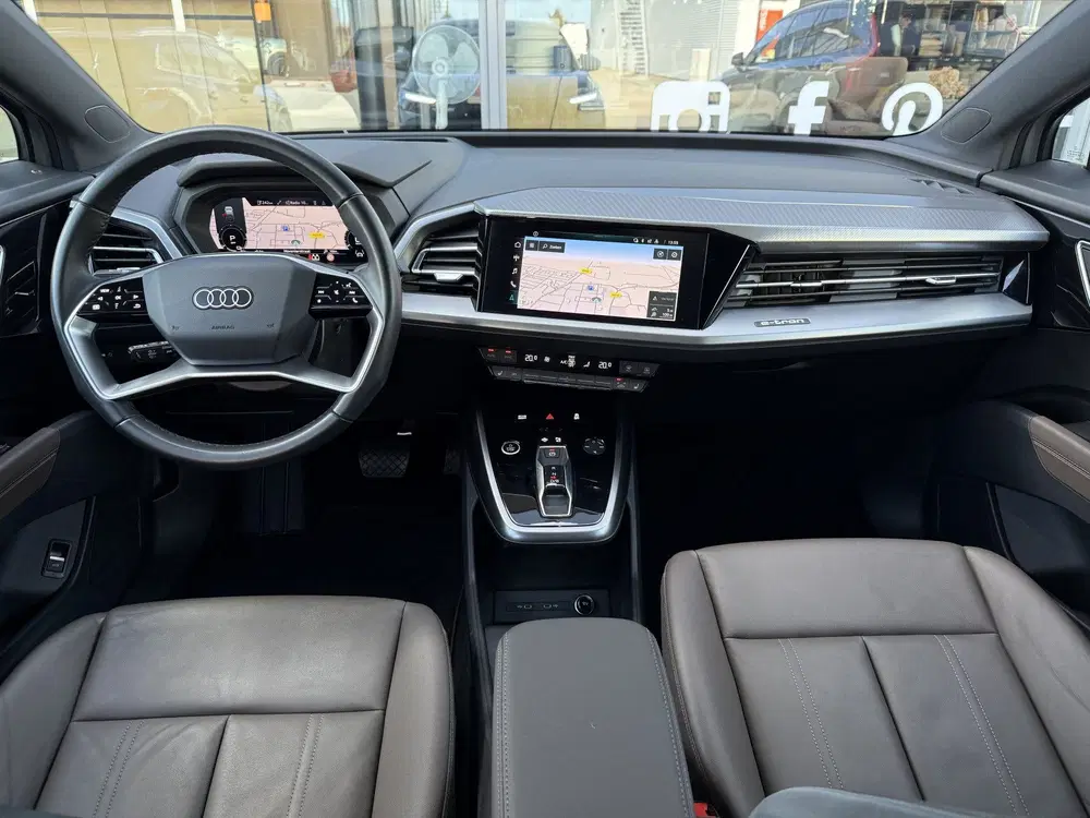 Audi Q4 e-tron 35 S-LINE SoH94% Pano uit 2022, foto 6