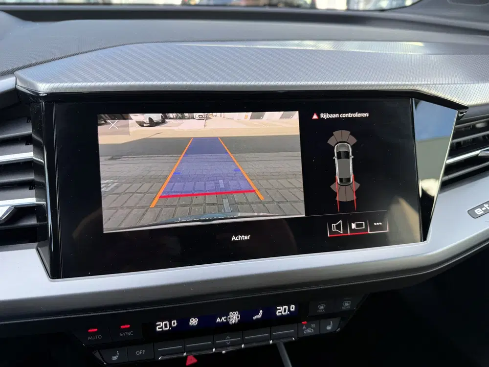 Audi Q4 e-tron 35 S-LINE SoH94% Pano uit 2022, foto 9