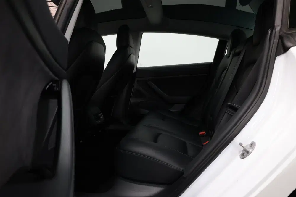 Tesla Model 3 Standard RWD Plus 60 kWh PANORAMADAK uit 2019, foto 10