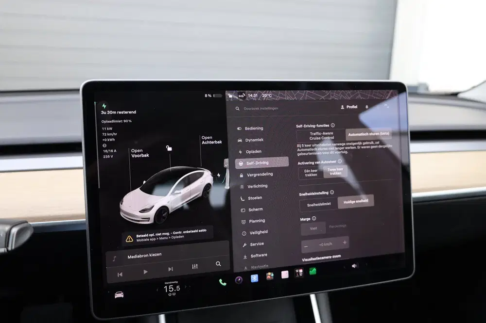 Tesla Model 3 Standard RWD Plus 60 kWh PANORAMADAK uit 2019, foto 15
