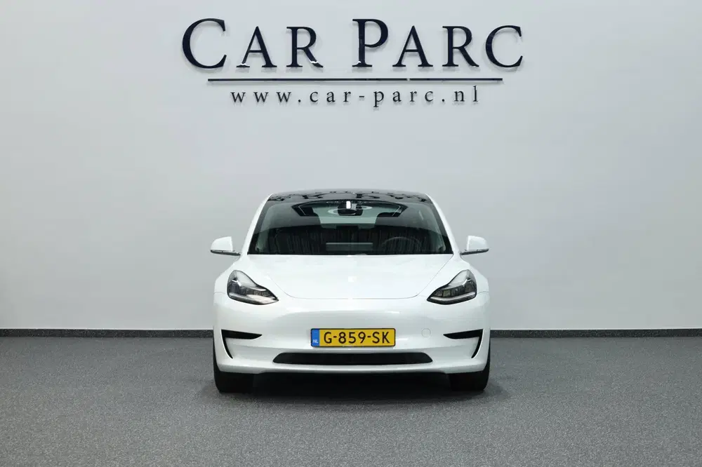 Tesla Model 3 Standard RWD Plus 60 kWh PANORAMADAK uit 2019, foto 3