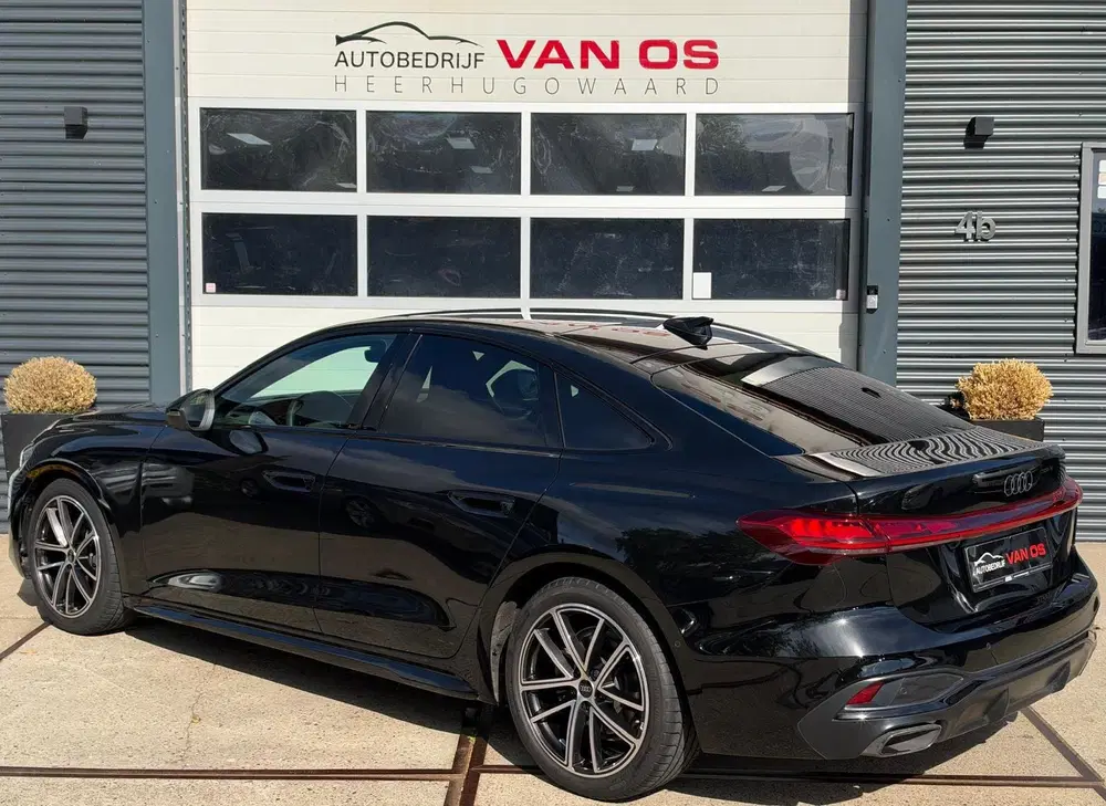 Audi A5 2.0 TFSI S edition l Panol360lS-Linel uit 2025, foto 4