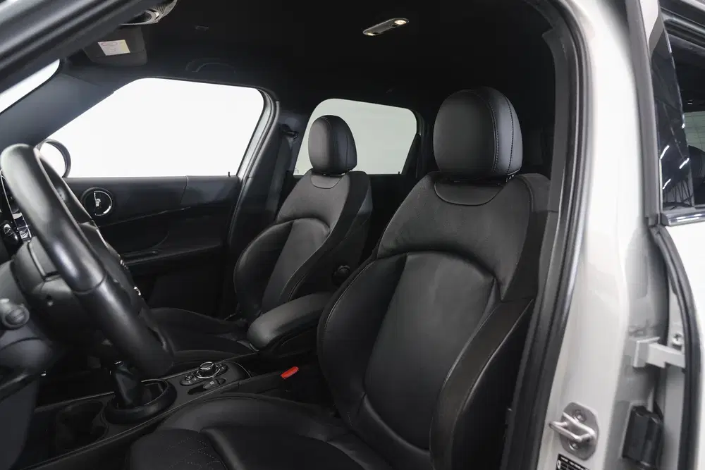 Mini Countryman Cooper SE ALL4 Automaat uit 2022, foto 10