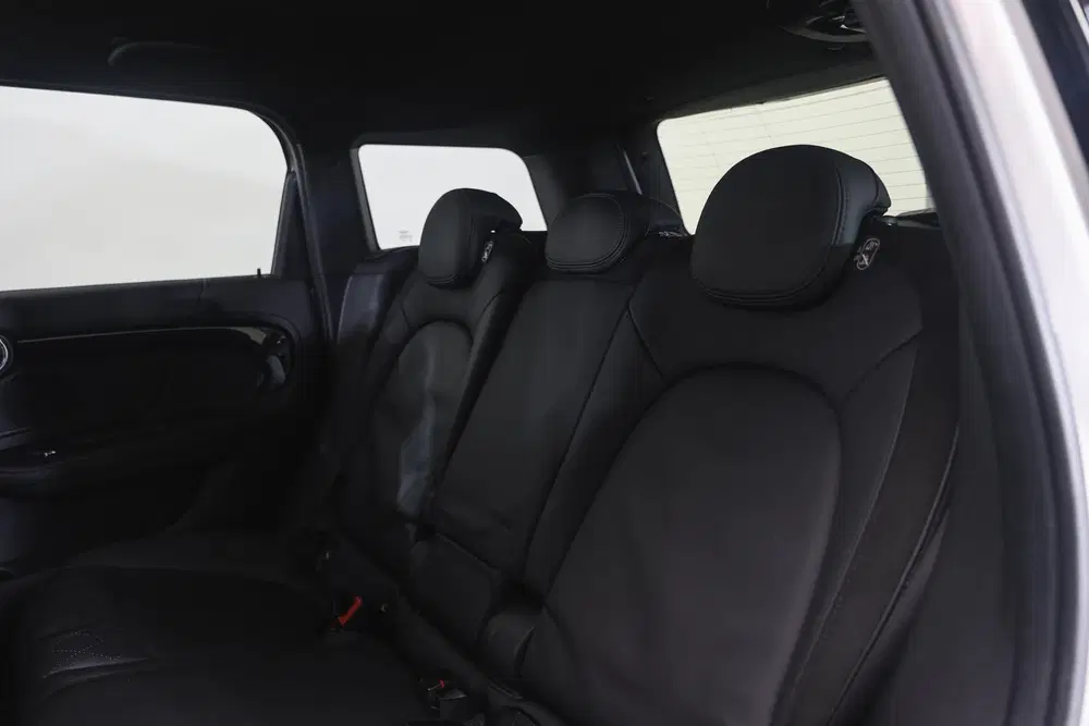 Mini Countryman Cooper SE ALL4 Automaat uit 2022, foto 11