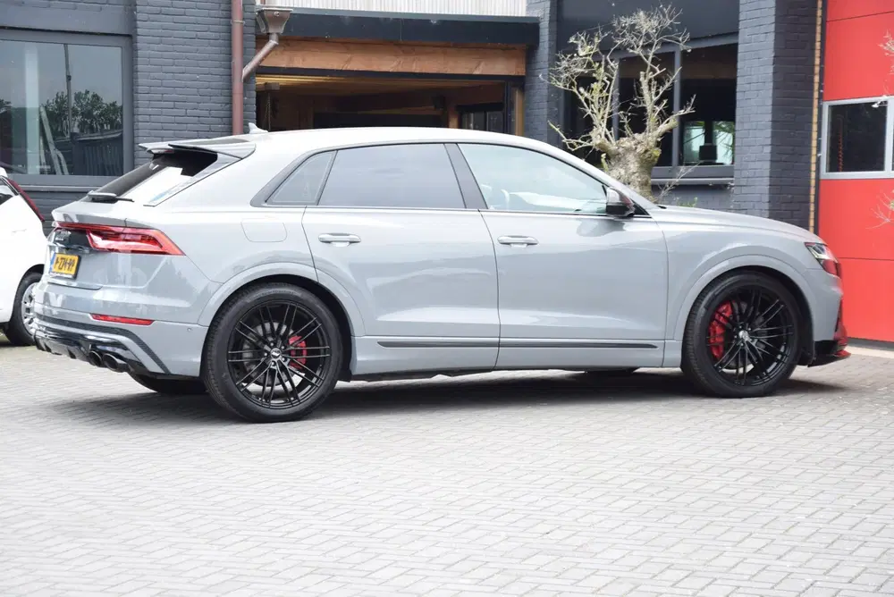Audi Q8 55 TFSI e quattro Pro Line S ABT Carbon S uit 2022, foto 4