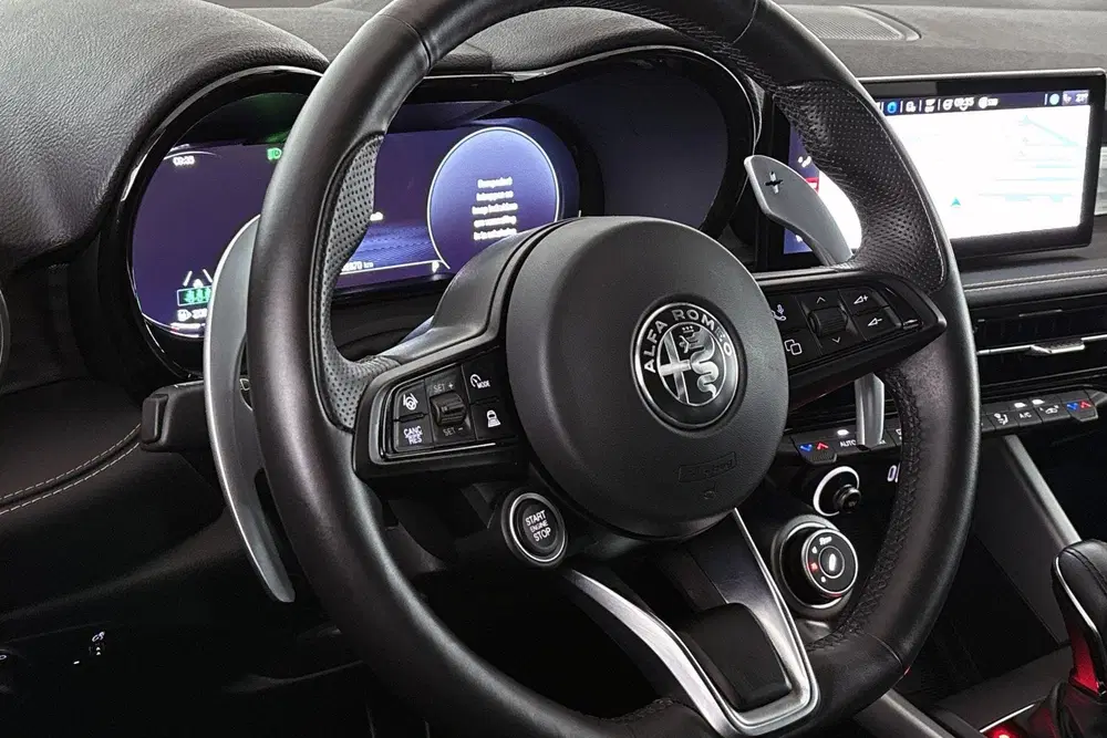 Alfa Romeo Tonale 1.3T PHEV Veloce Technologie Pakket Stoelv uit 2024, foto 11