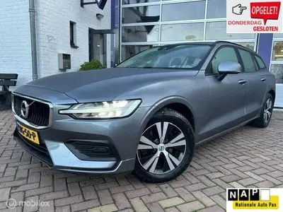 Volvo V60 2.0 D3 * AUTOMAAT * NAVIGATIE * ELECTRISCH uit 2019