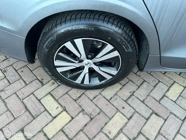 Volvo V60 2.0 D3 * AUTOMAAT * NAVIGATIE * ELECTRISCH uit 2019, foto 11