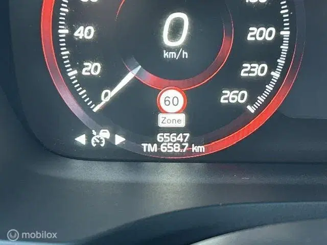 Volvo V60 2.0 D3 * AUTOMAAT * NAVIGATIE * ELECTRISCH uit 2019, foto 3