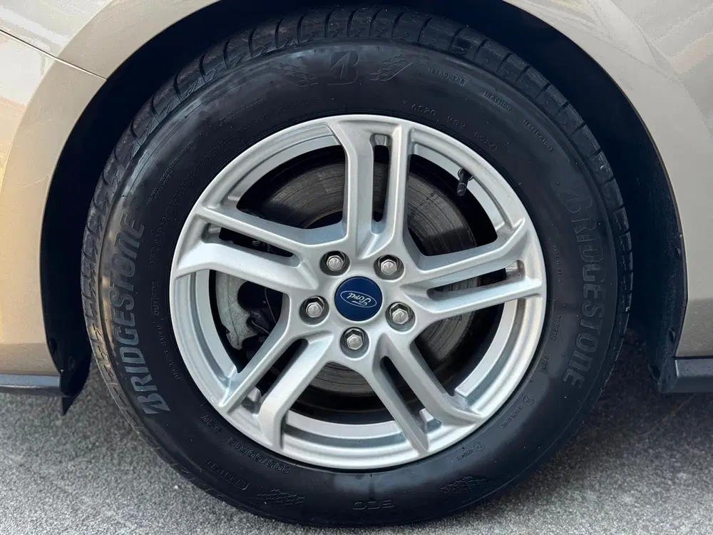 Ford Focus 1.0 EcoBoost Active Business Navigatie Led uit 2019, foto 15