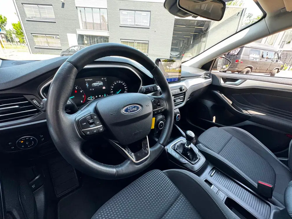 Ford Focus 1.0 EcoBoost Active Business Navigatie Led uit 2019, foto 5