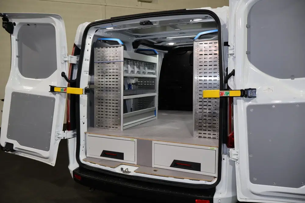 Ford Transit Custom 2.0 TDCI 130pk L1 H1 Trend Automaat uit 2021, foto 15
