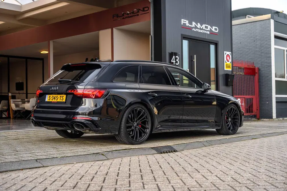 Audi A4 Audi RS4 Avant 2.9 TFSI 450PK uit 2021, foto 10