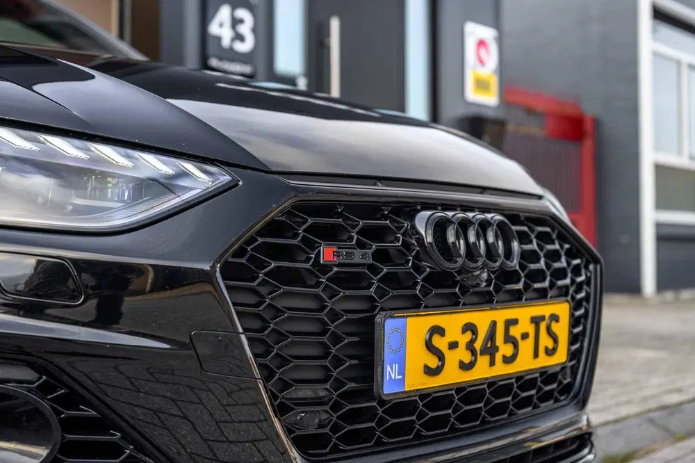 Audi A4 Audi RS4 Avant 2.9 TFSI 450PK uit 2021, foto 13