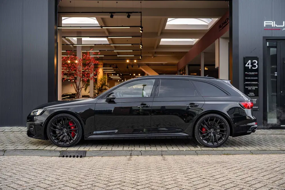 Audi A4 Audi RS4 Avant 2.9 TFSI 450PK uit 2021, foto 3