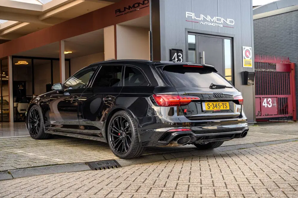 Audi A4 Audi RS4 Avant 2.9 TFSI 450PK uit 2021, foto 4