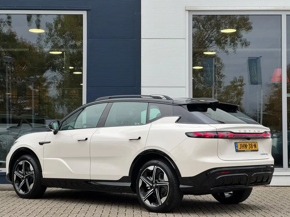 Voyah Courage BEV 80 kWh Performance Edition 4WD 435pk uit 2025, foto 5