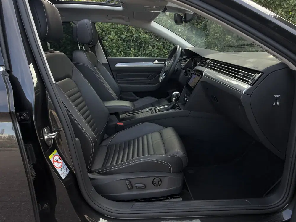 Volkswagen Passat 1.4 TSI GTE I Pano I Leder I Camer uit 2020, foto 10