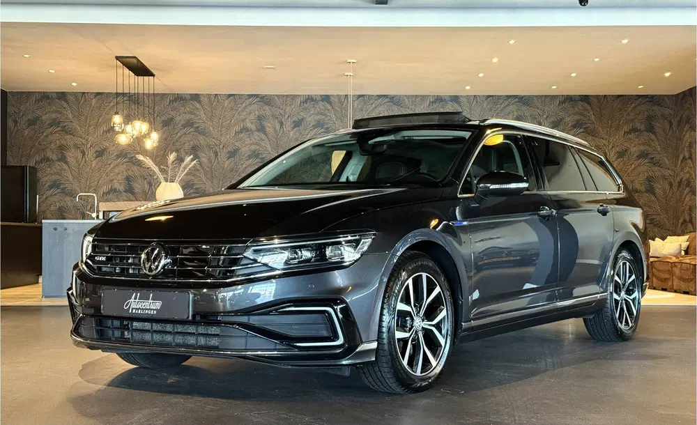 Volkswagen Passat 1.4 TSI GTE I Pano I Leder I Camer uit 2020, foto 13