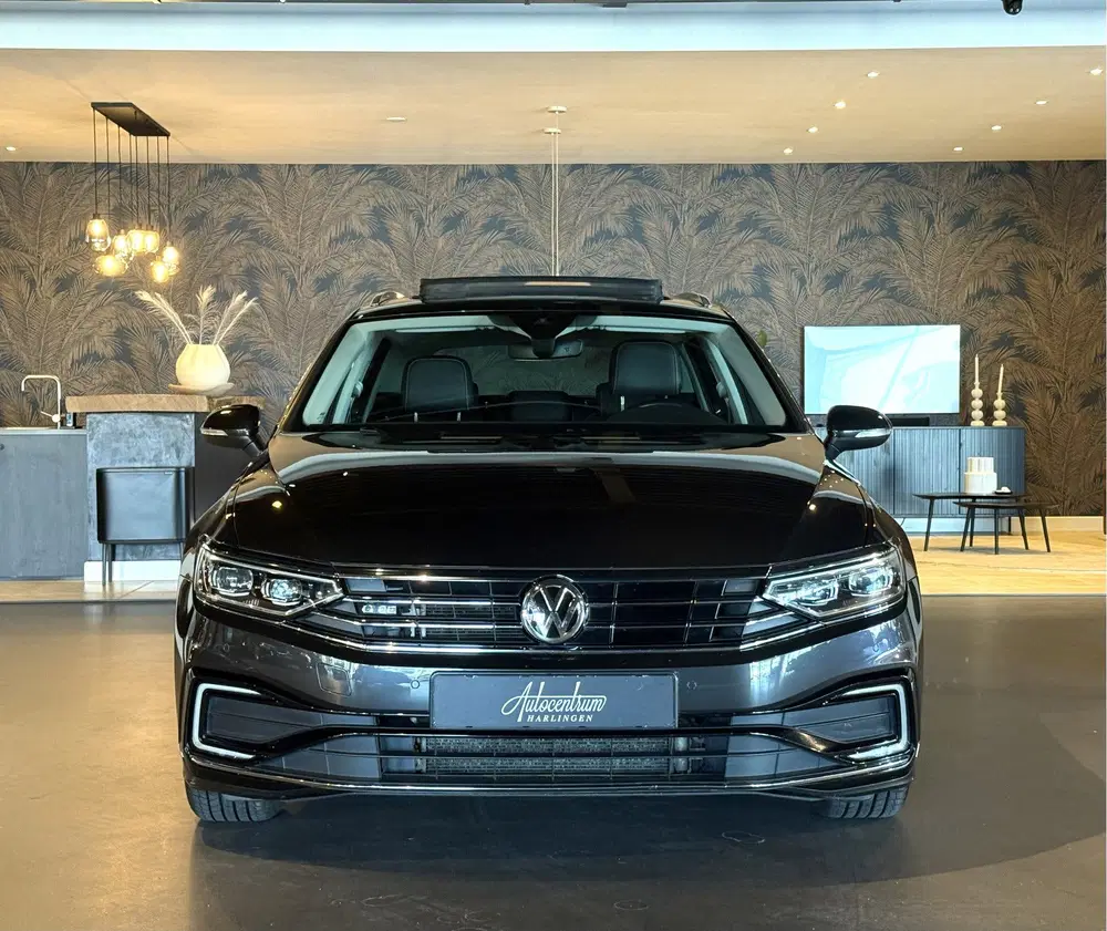Volkswagen Passat 1.4 TSI GTE I Pano I Leder I Camer uit 2020, foto 8