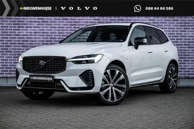 Volvo XC60 2.0 T6 Plug-in Hybrid AWD Plus Dark uit 2024