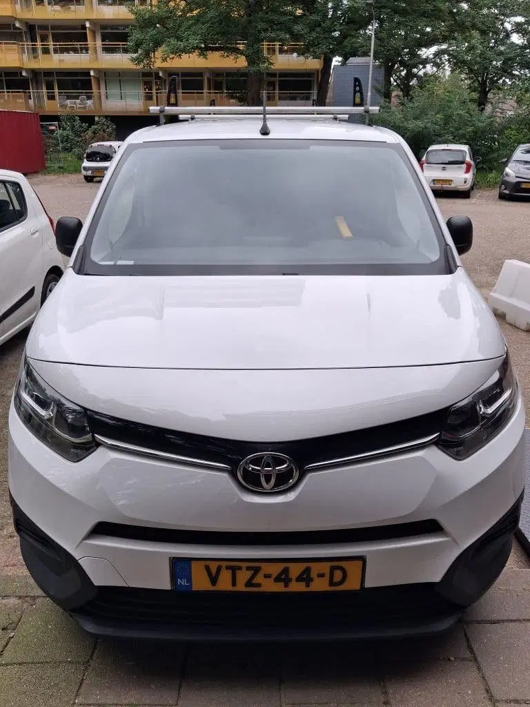 Toyota Proace City Long cool comfort 1.5D-4D topstaat uit 2021, foto 2