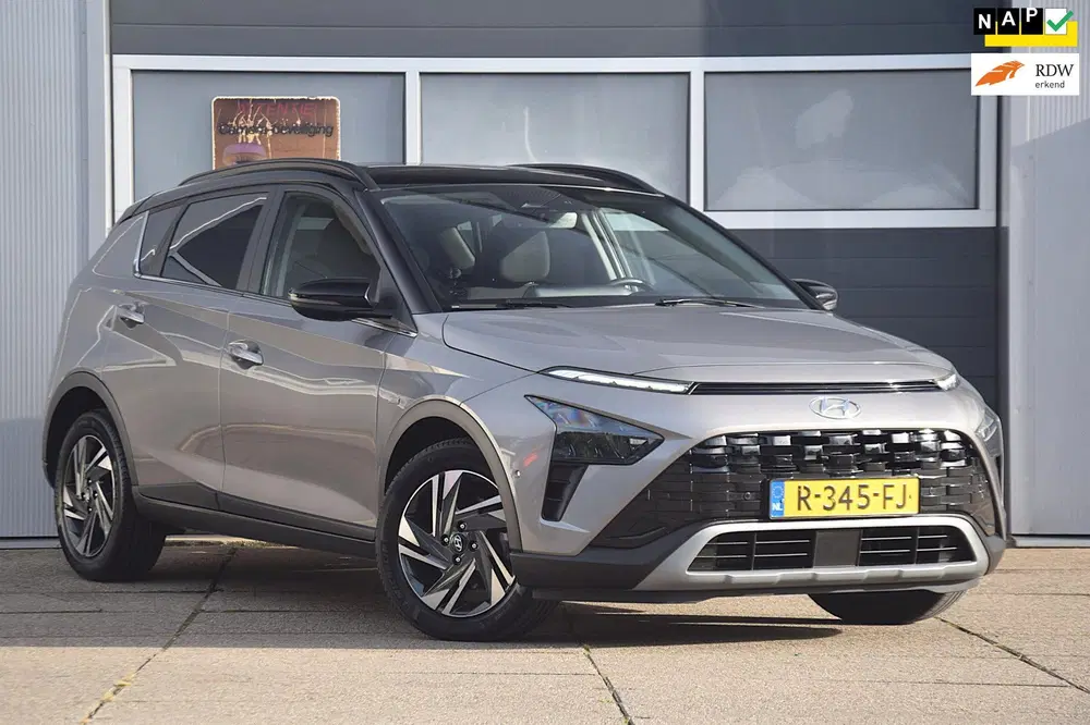 Hyundai BAYON 1.0 T-GDI Premium Sky SCHUIFKANTELDAK uit 2022