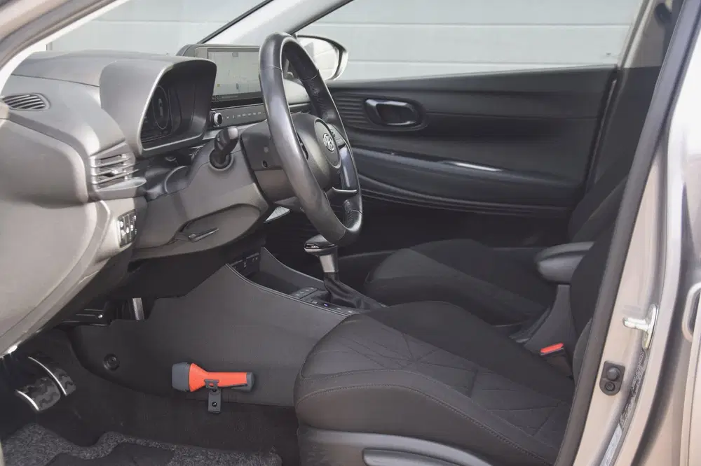 Hyundai BAYON 1.0 T-GDI Premium Sky SCHUIFKANTELDAK uit 2022, foto 9