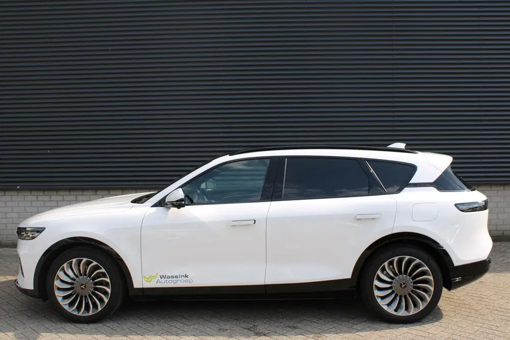 Voyah Free BEV 106 KWH Flagship Edition 4WD 490pk I L uit 2025, foto 11