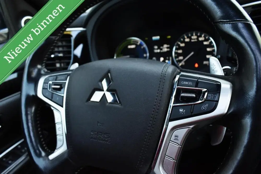 Mitsubishi Outlander 2.4 PHEV Diamand Edition LEDER VOL 360 uit 2019, foto 13