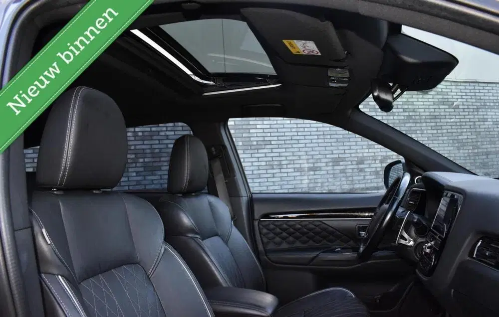 Mitsubishi Outlander 2.4 PHEV Diamand Edition LEDER VOL 360 uit 2019, foto 6