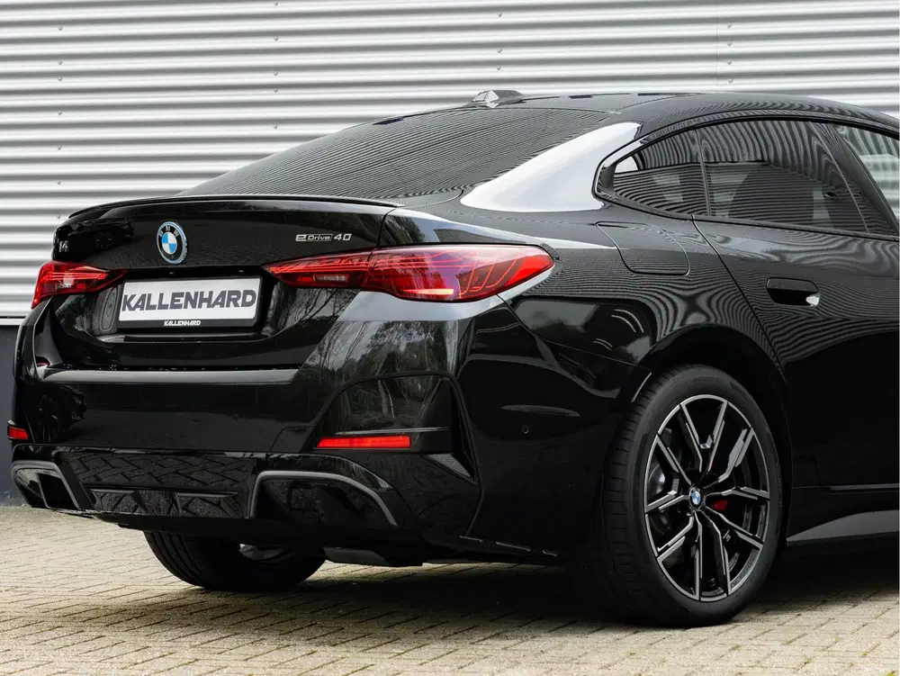 BMW i4 eDrive40 M Sport Pro uit 2025, foto 9