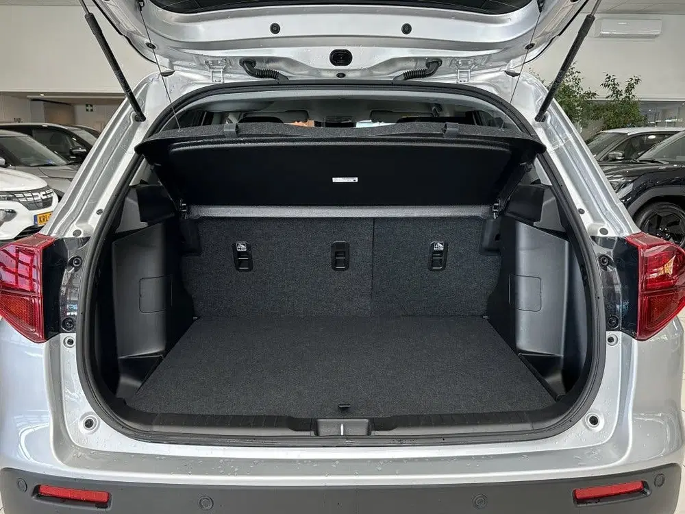 Suzuki Vitara 1.4 Boosterjet Hybride Select [ CAMERA I A uit 2025, foto 8