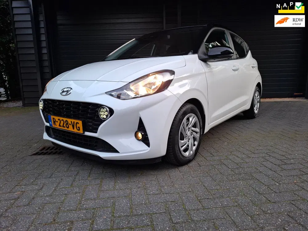 Hyundai i10 1.0 Comfort 1e eig Carplay cruise bluetoot uit 2023