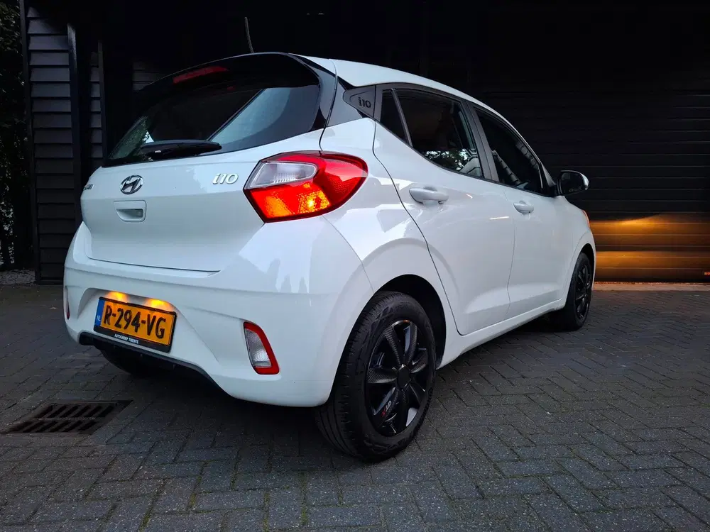 Hyundai i10 1.0 Comfort 1e eig Carplay cruise bluetoot uit 2023, foto 4