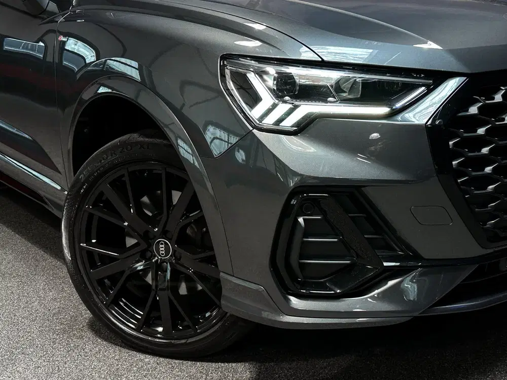 Audi Q3 35 TFSI 3x S-Line Trekhaak uit 2023, foto 3